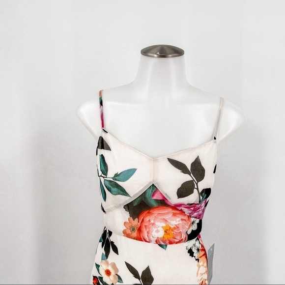 Women's Chelsea28 Floral High/low Dress - Picture 5 of 12